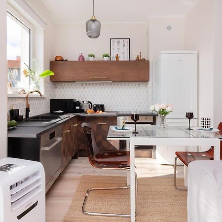 Przestronne 2 Oddzielne Sypialnie Caly Apartament W Spokojnej Dzielnicy Borkowo  Esterno foto