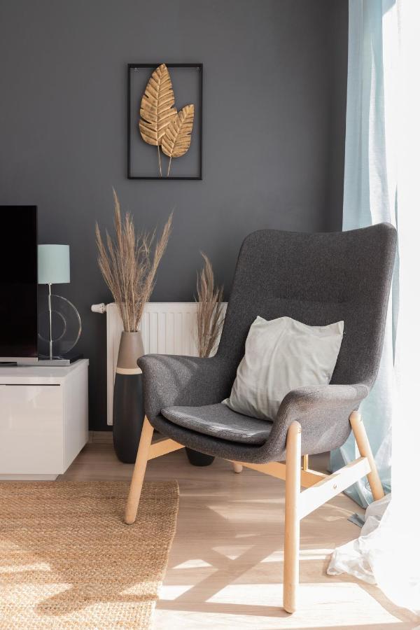 Przestronne 2 Oddzielne Sypialnie Caly Apartament W Spokojnej Dzielnicy Borkowo  Esterno foto