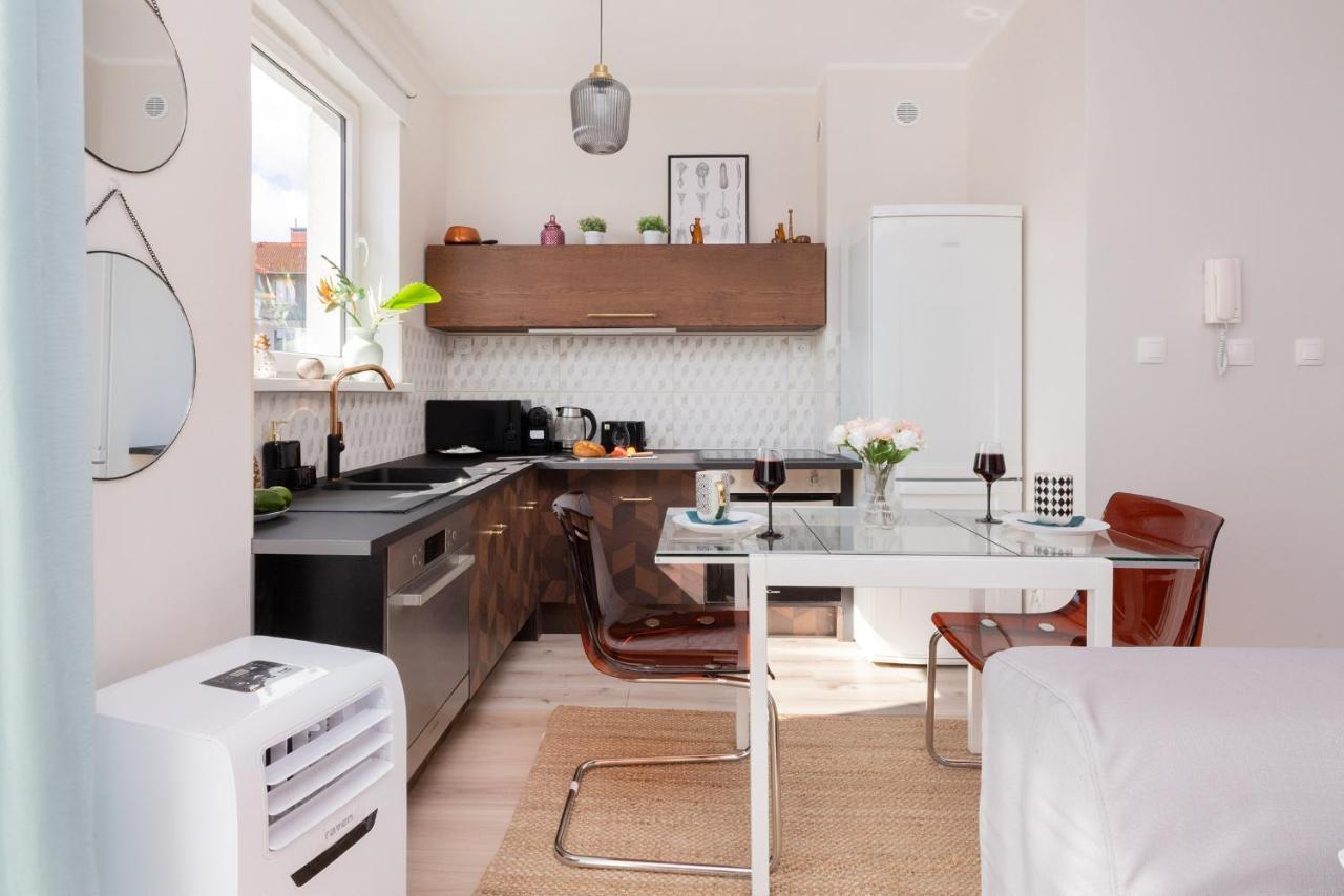 Przestronne 2 Oddzielne Sypialnie Caly Apartament W Spokojnej Dzielnicy Borkowo  Esterno foto