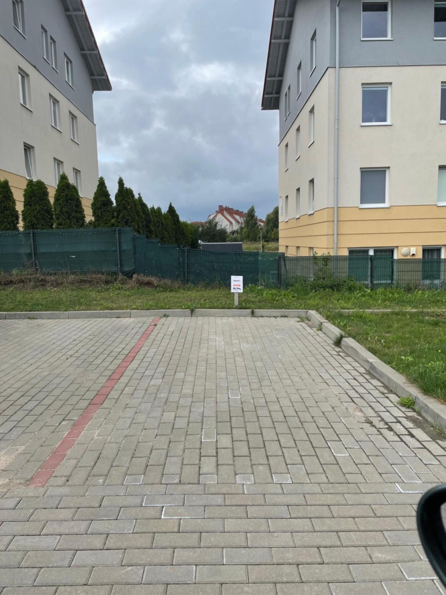 Przestronne 2 Oddzielne Sypialnie Caly Apartament W Spokojnej Dzielnicy Borkowo  Esterno foto
